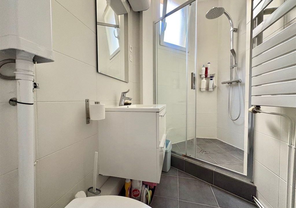 1024_HRYZldlVkt9_DdWwJT4R8QPCu5toGUz_ydYuy2mXHLs