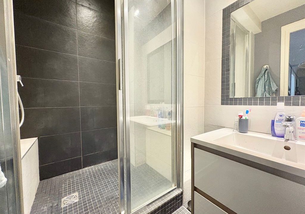 1024_ZBHcVMlbpEcp2QarbKYHZxRzjN8IGLn-tU3O_IM-BAg