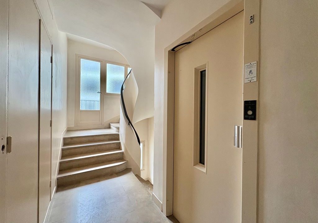 1024_lG4DoFAiZt2sFQ7PZoGrRYATM3b0QCN5M8wrhtaV4sw