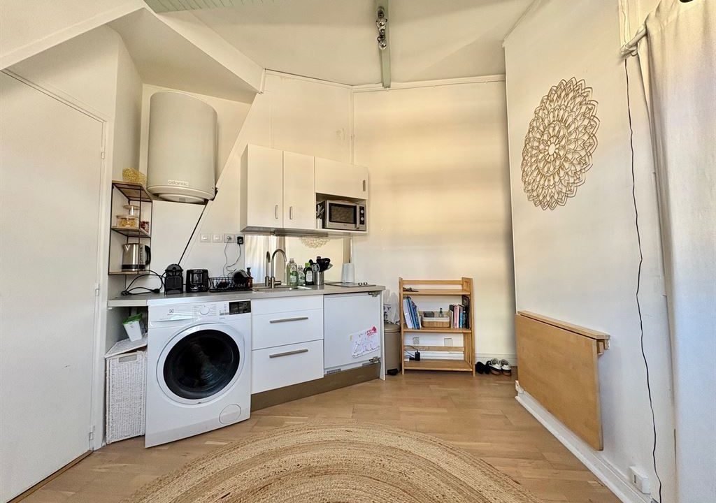 1024_ndUznDN-A2-DFqE0TPvhehECGGF-Obn9FtfYAgvaKts