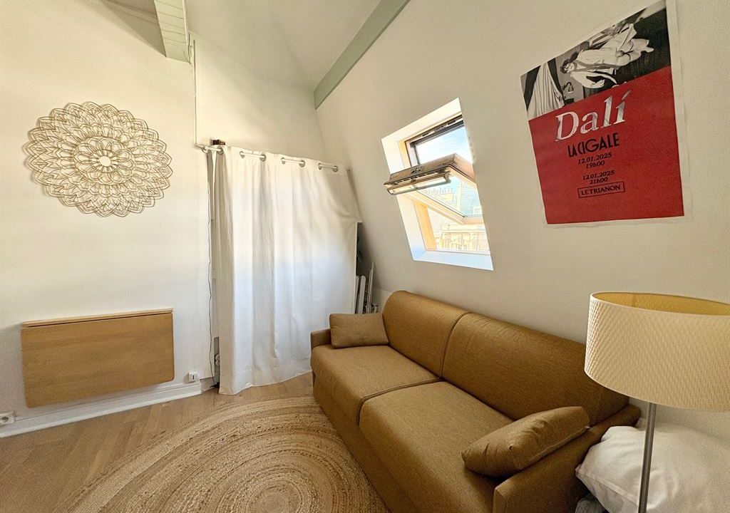 1024_s3_VcL-hPZp1NIjW-495xbpDMtZmltsbxCtY79qORb8