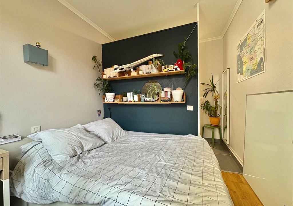 1024_YsbZq9EC_hTtB6JNaPAAxgG0qvGl5K-XJCpW-233gIE