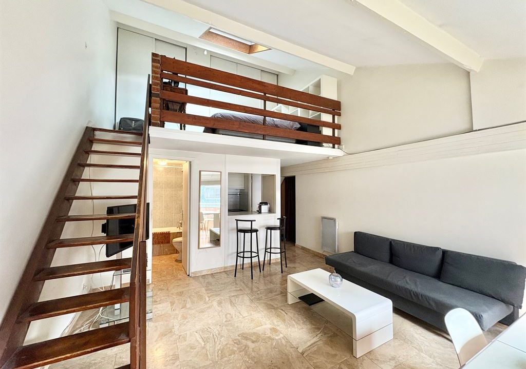 1024_REDYYCK-E_oGA3pjukEojCZNYnoBBjBjBoDVUYElcio