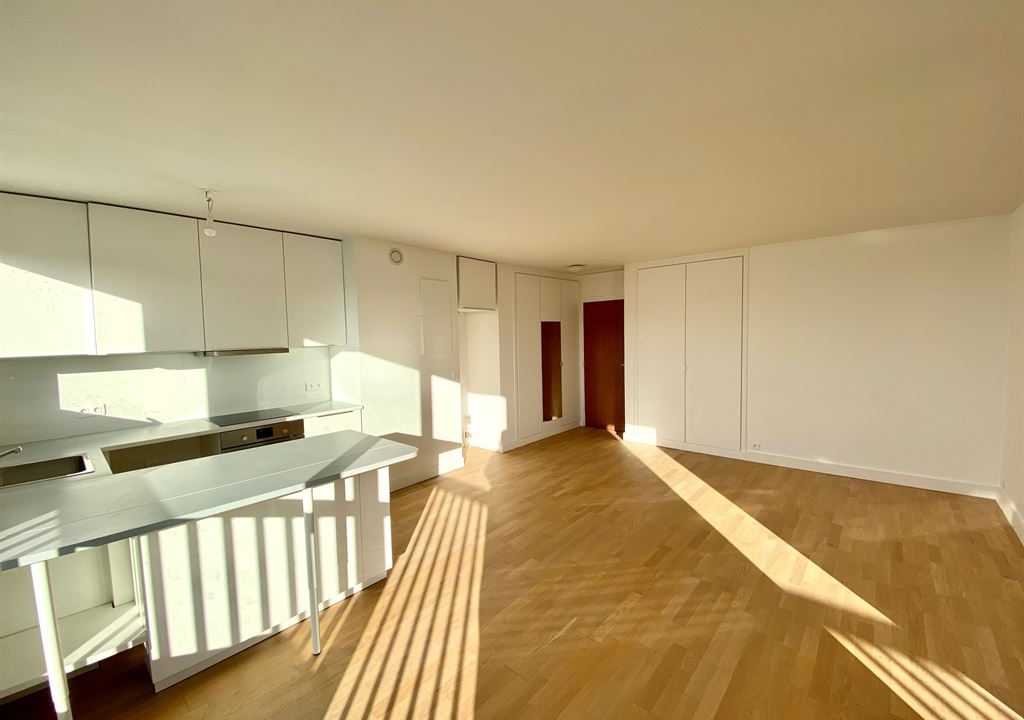 1024_Tbwp5uivrshEj6AEhs4iCxW2r9rlopl55pVEpJVRM8U