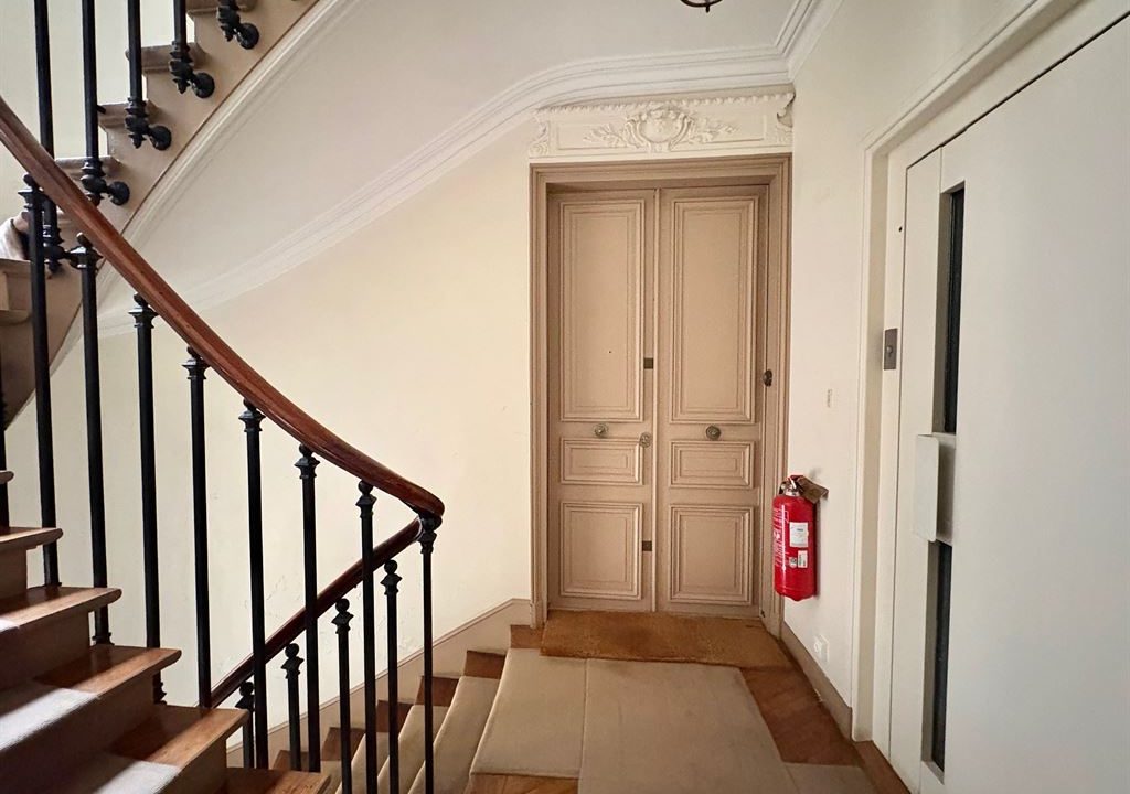 1024_UQ9gA2aFM-r7qGTZQGPnpnb5FAJDBch9CwotkUV6pvU