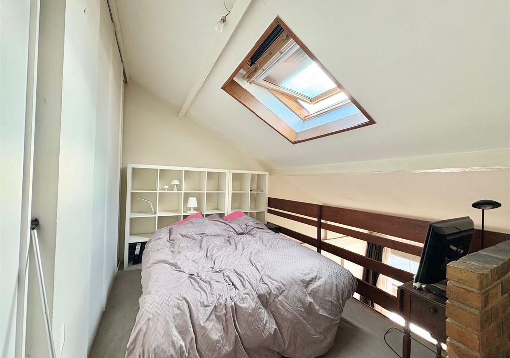 1024_iYX8-6CykxXm4WqimTJfgsn9ygrXHs1Qf5GUfdDYQ4E