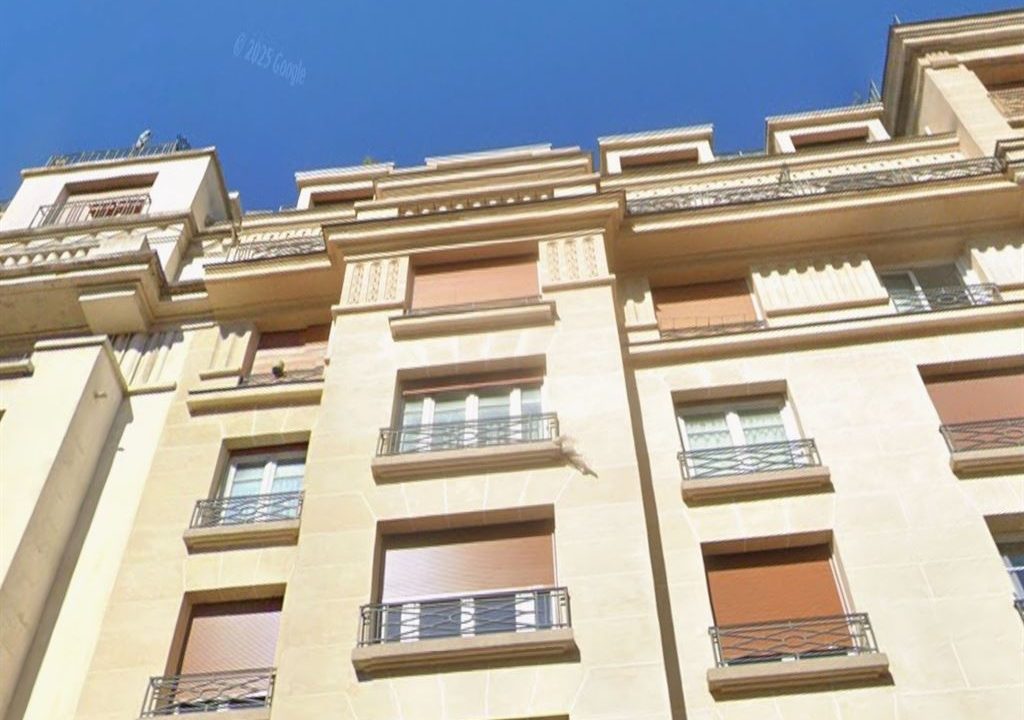 1024_LmGN_LrGQPoz9UAkp9DHctixuI1jdvUa-AFIkqgetyc