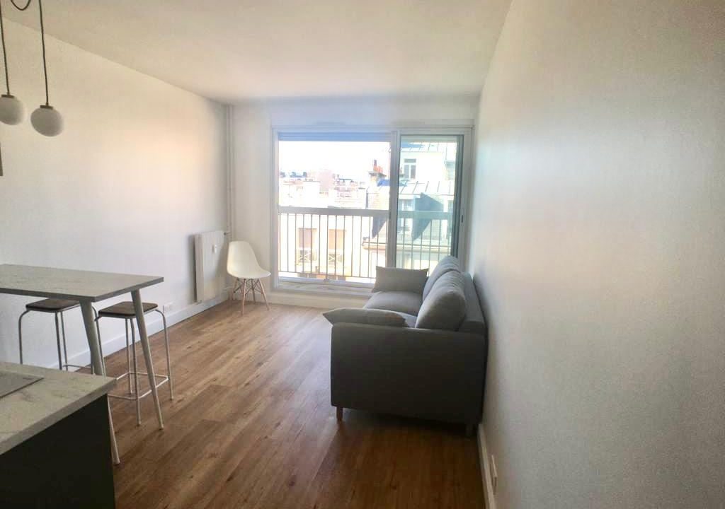 1024_TWVCL-HGWBU2hvbWWqsdX5Lpjm42zCfAxP7mEDOLJZ4