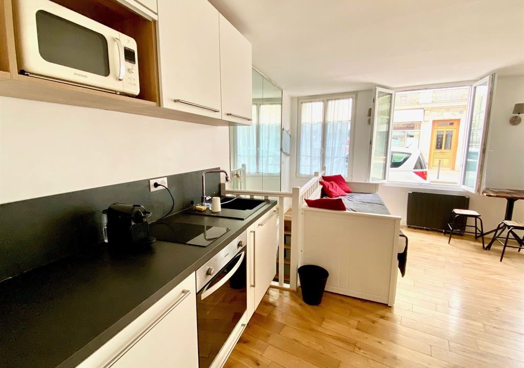 1024_9AAItSqN1mqYZDa_SJ_QveYu7E4fmbM5WqDf1ulryuE