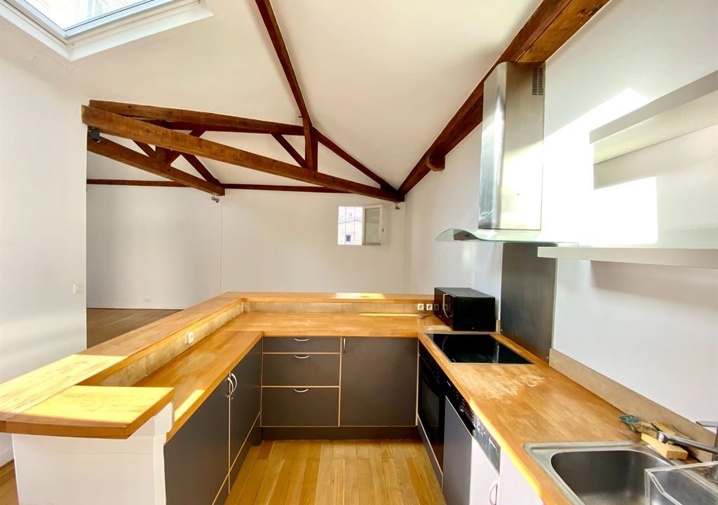 1024_m93GDWYLvAn2DgjnffZBHLyNb1dmG91Gs3UJyegFNW0