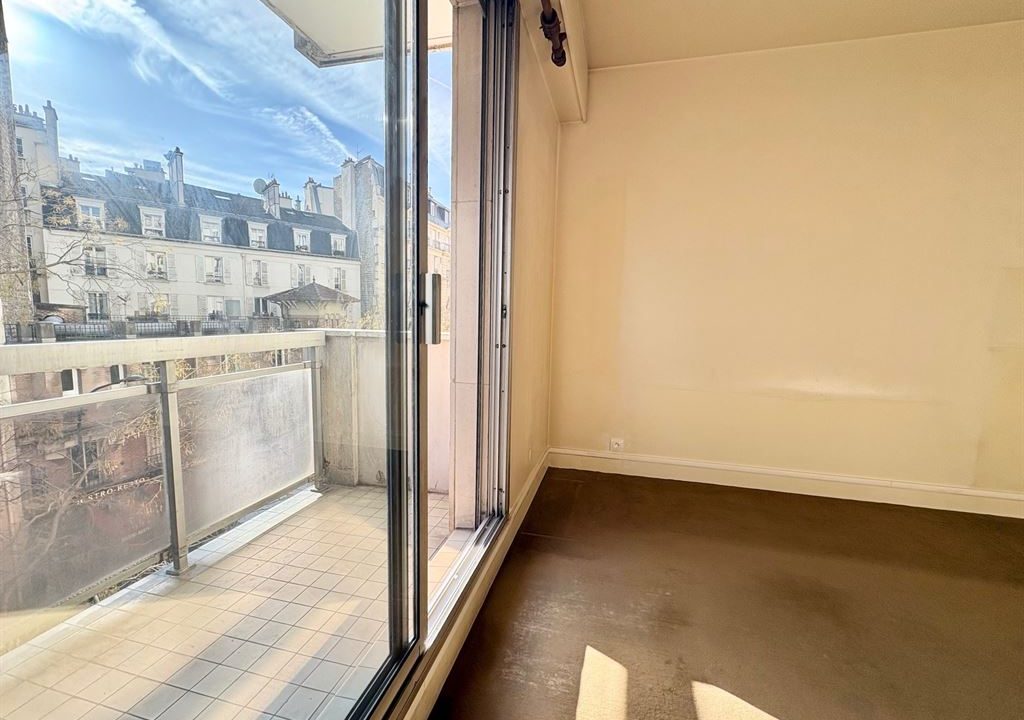 1024_12BxV_385HF_l6pgWvNdy7GR555YA7O6flnoalz4sn0