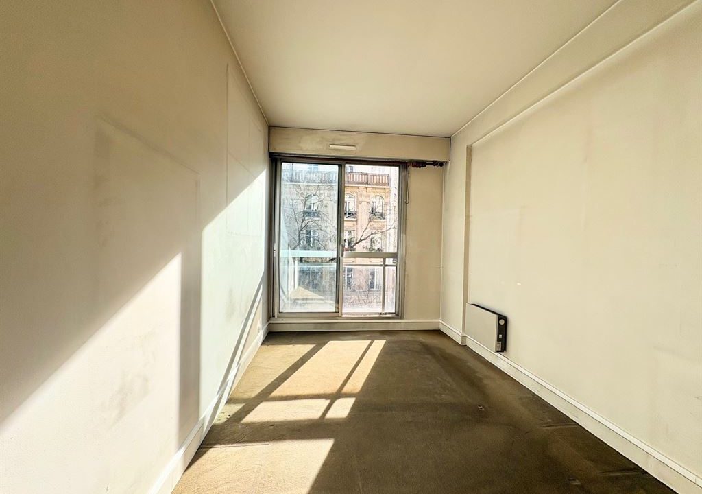 1024_F-BJV-uxqljtMhNlXzHFjo167YJvDliSX5WQ66jgR6A