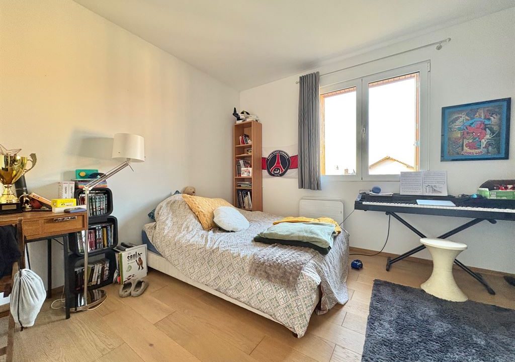 1024_Hs5OCMr_zM_z2HbDzXxBm1v5oGX9t8c1DYHJ5YWxVNQ