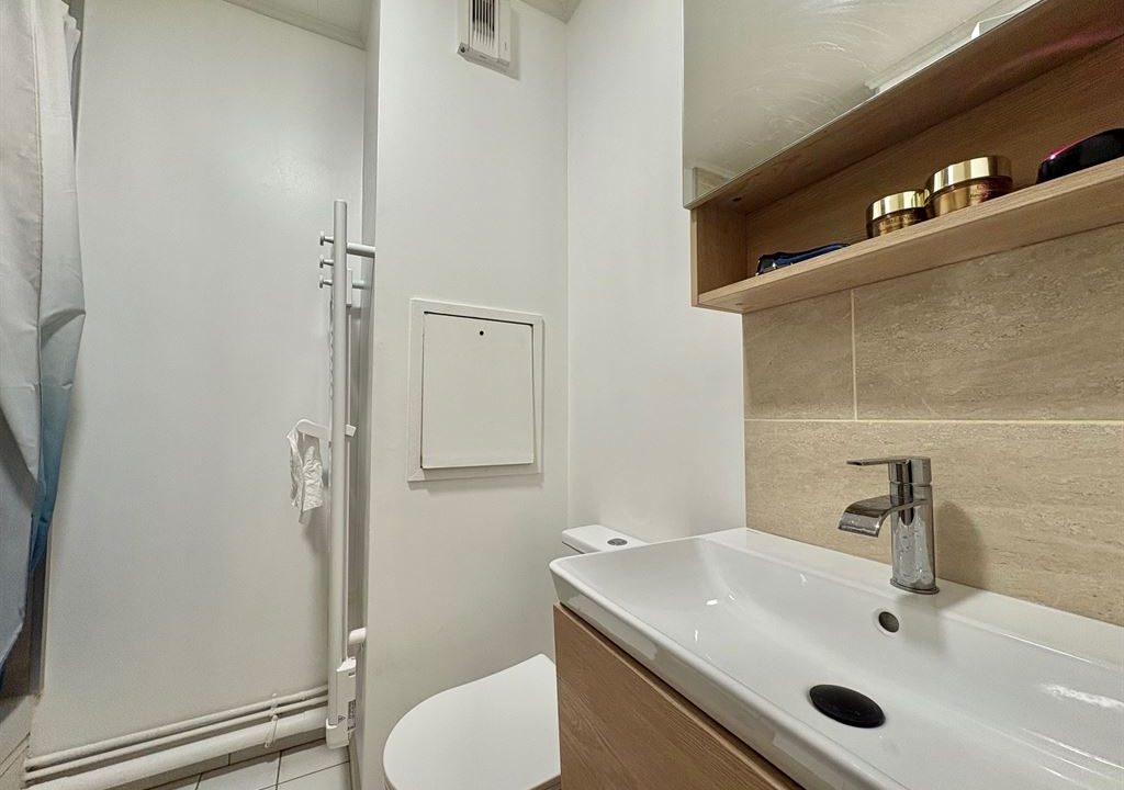 1024_I8OGoJGkMA9LmMEFF2bdbFOCUh8Rh7udvwTosbuD3QQ