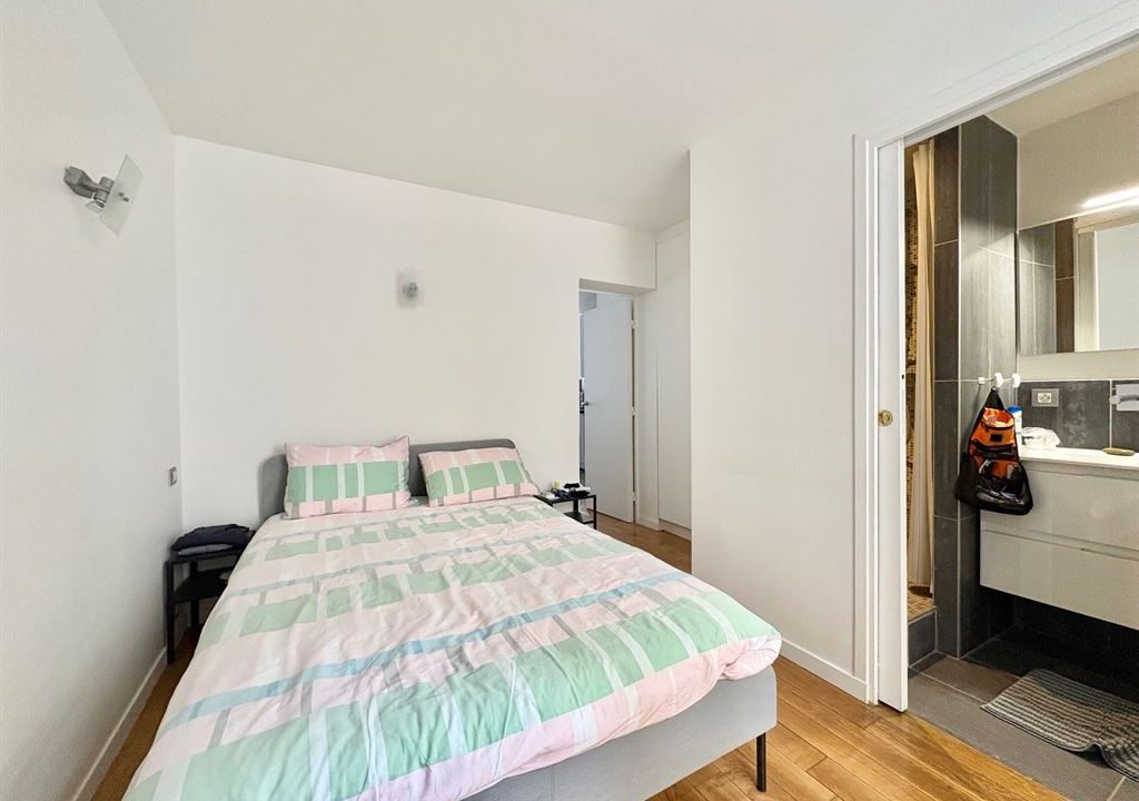 1024_e_44V_LXn_1E_rcrhDOUkxQhfO80D-lgxK82vLJB4xM