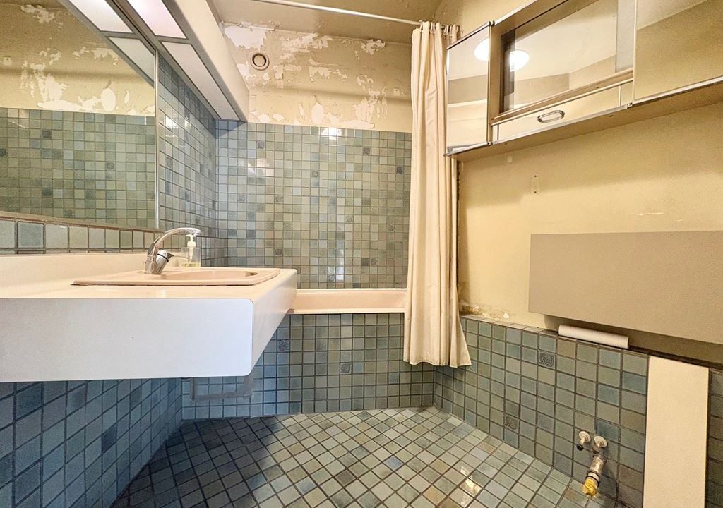 1024_nxAkC-UgVg4sAVU_2u1_rf_FoflGgd7c2Knj9eRCQic