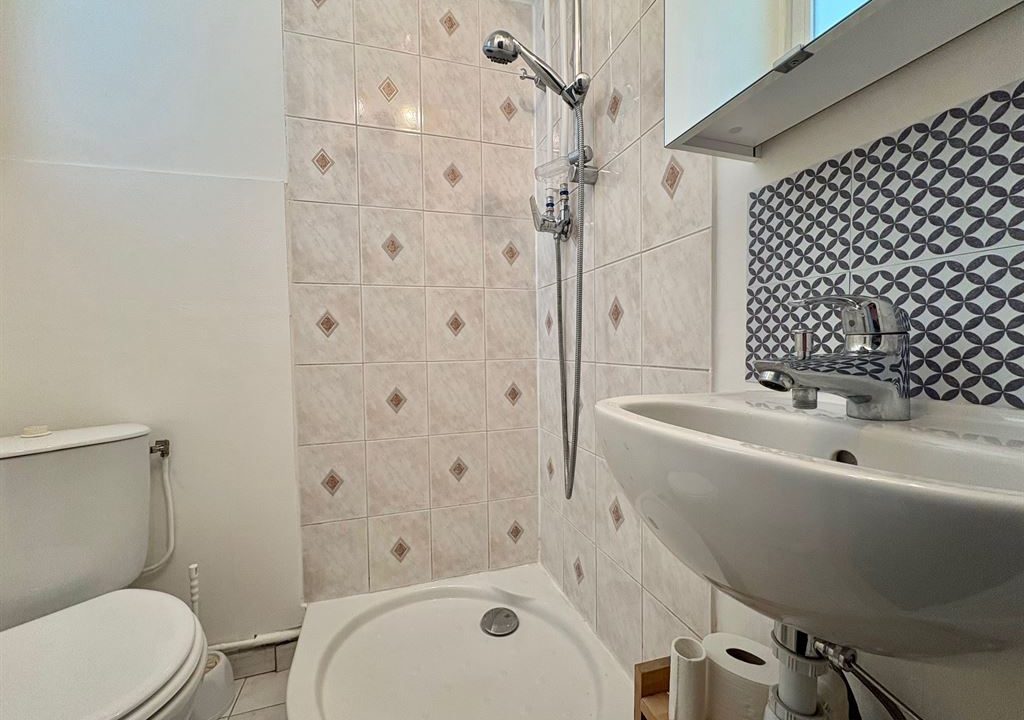 1024_3W5FLm-2Zjnd67BDVpyX2d8mye1Y35eoXQcaj9QVRcQ