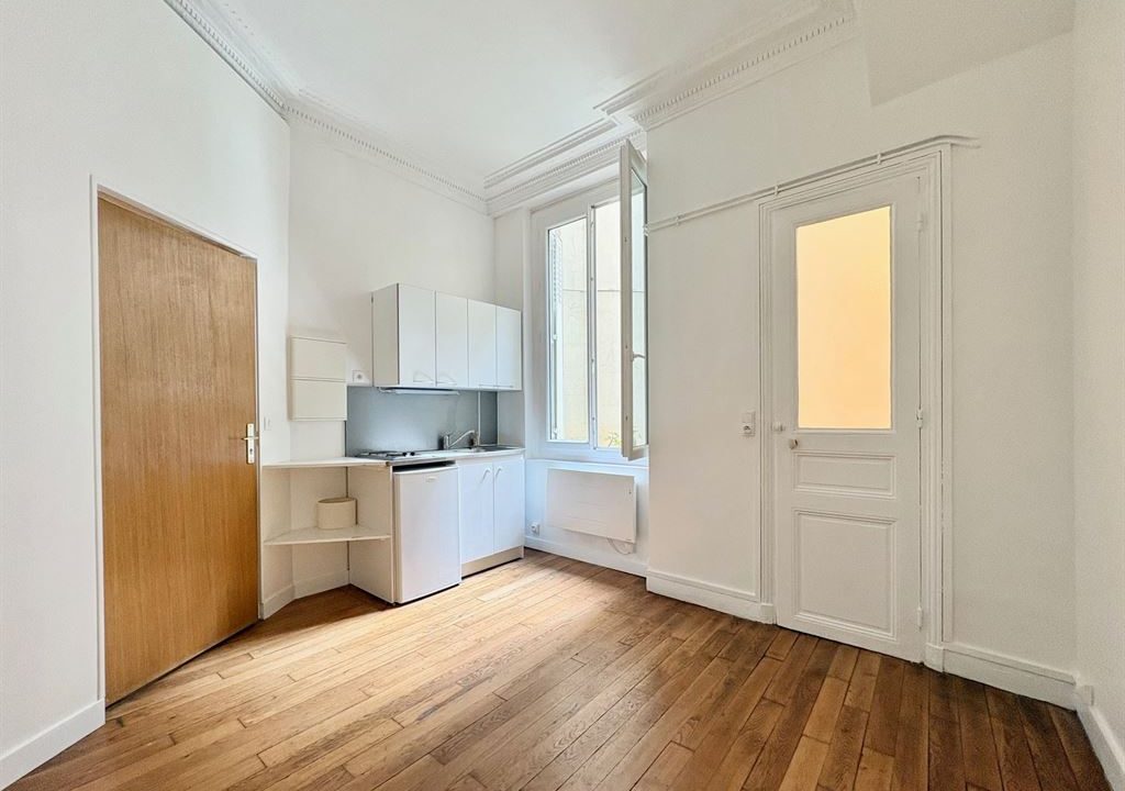 1024__zJasBcSbE16d_YxXCX7bMvtQH8y8uuhtMIFrE0znB4