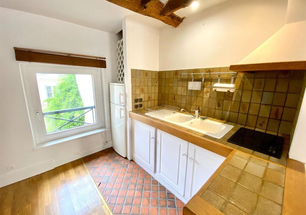 1024_cdxVuFXPFtcv9G-Thyb3k-SUdjql9RlHItB3jw7CGzM