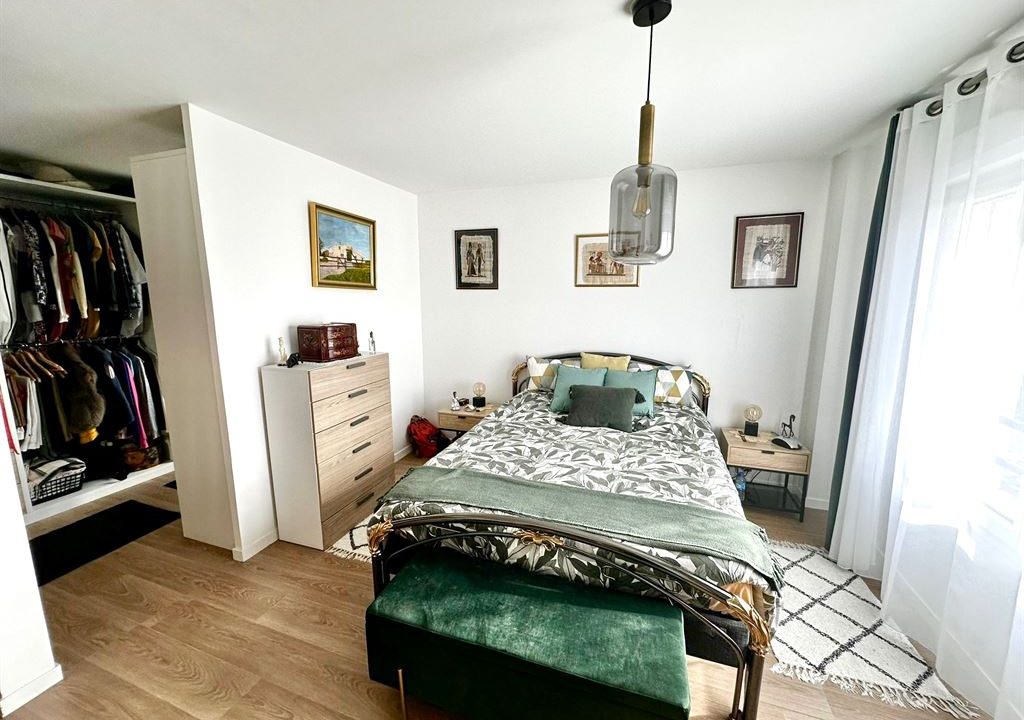 1024_hFbVU3WzshsIwkEhjIA4gvA5oOCyCFABciips8ZHdcM