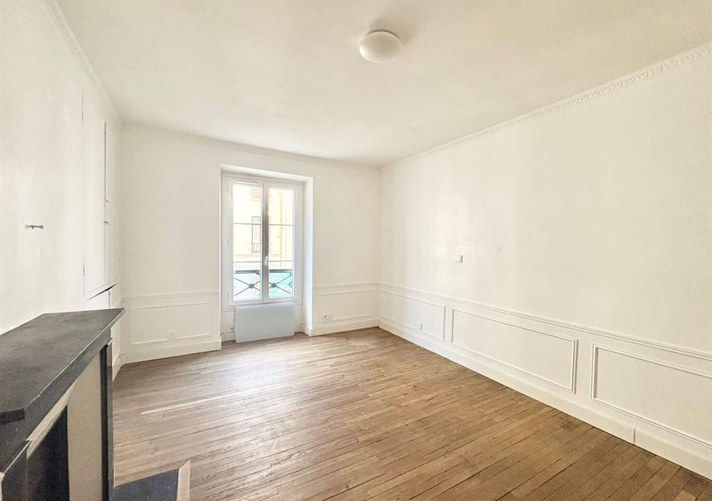 1024_5HnxUf2qoM01zBt4FRLNW2JXTH9xleauY_i5qy8ZLNE