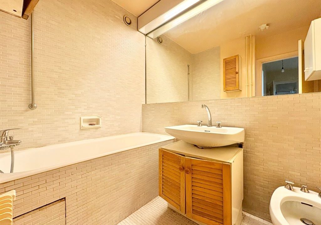 1024_6Ei3FVHBPj21DggrNbTvVb5I9iL4OH362vPZu241JBk