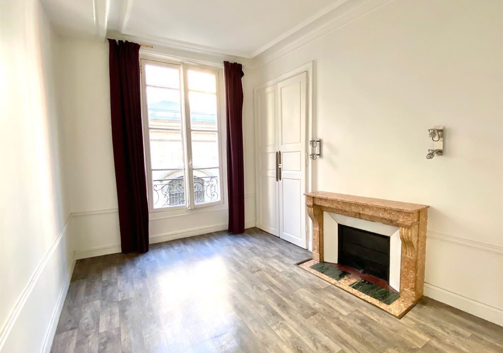 1024_BMpQ0dy1aNPCNSHHENKrMzeWXaBs9rdwQ1fOcSOXm4I