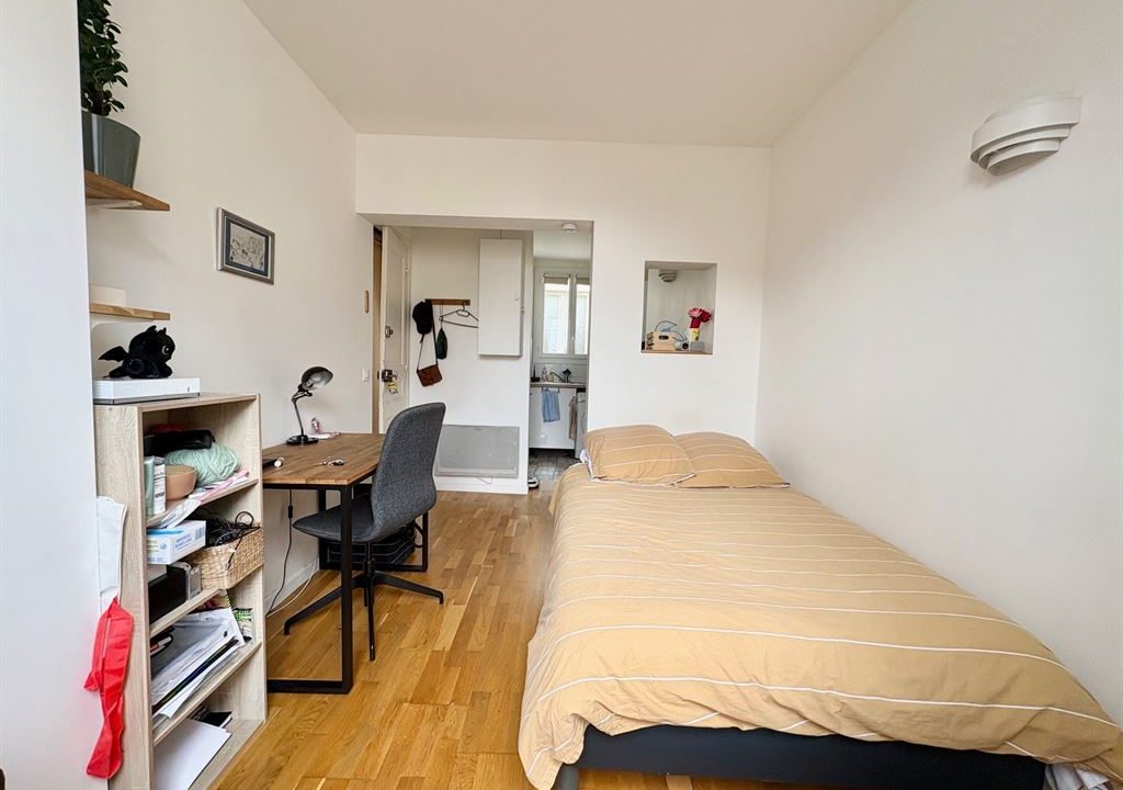 1024_KHlUUdUT9vz8VOzvZ_LcTFojC2P5VpPDr6tTPqpYT3g