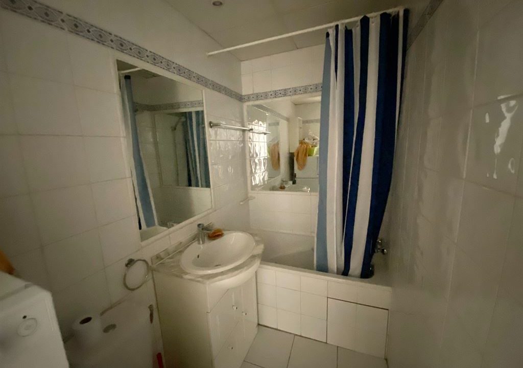 1024_nt1QhpThrUmaTDrOYj1KoPDW0DVOjQ-ag1kq5rVr1lY