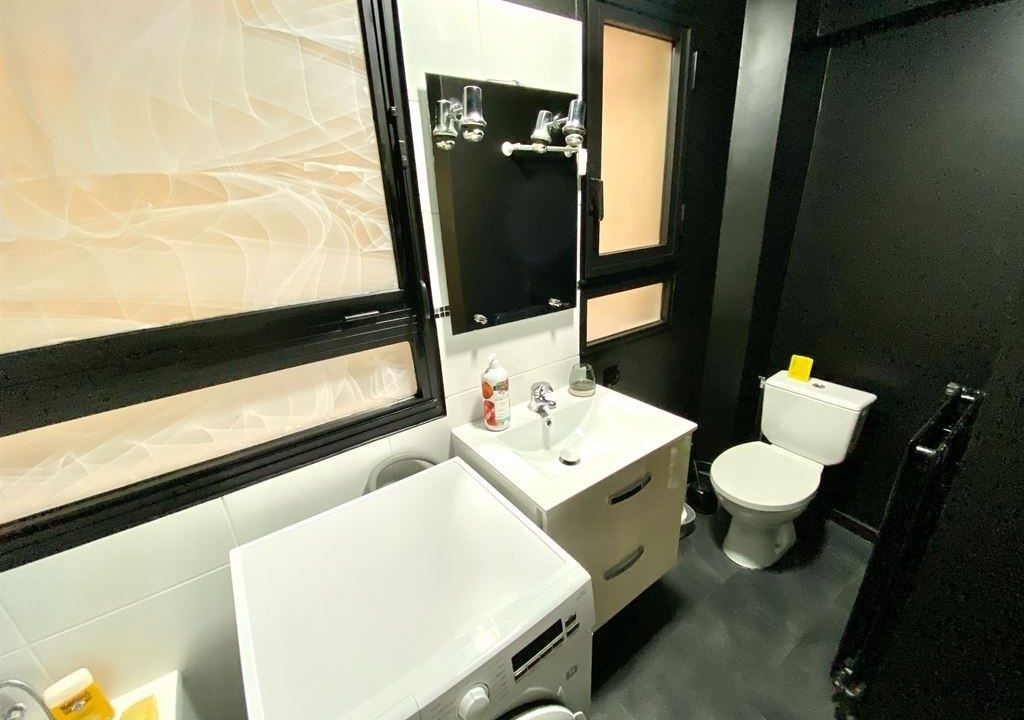 1024_GMaEHq0lxluxOZWQLzU7YmcWMWPycJlrrLqMafV17Ko