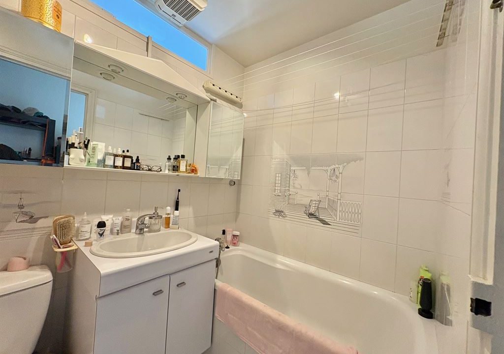 1024__vo4PbXLy8D8LOX6Lb2nF84cqzIJdT0oLdjtxBDcSdI