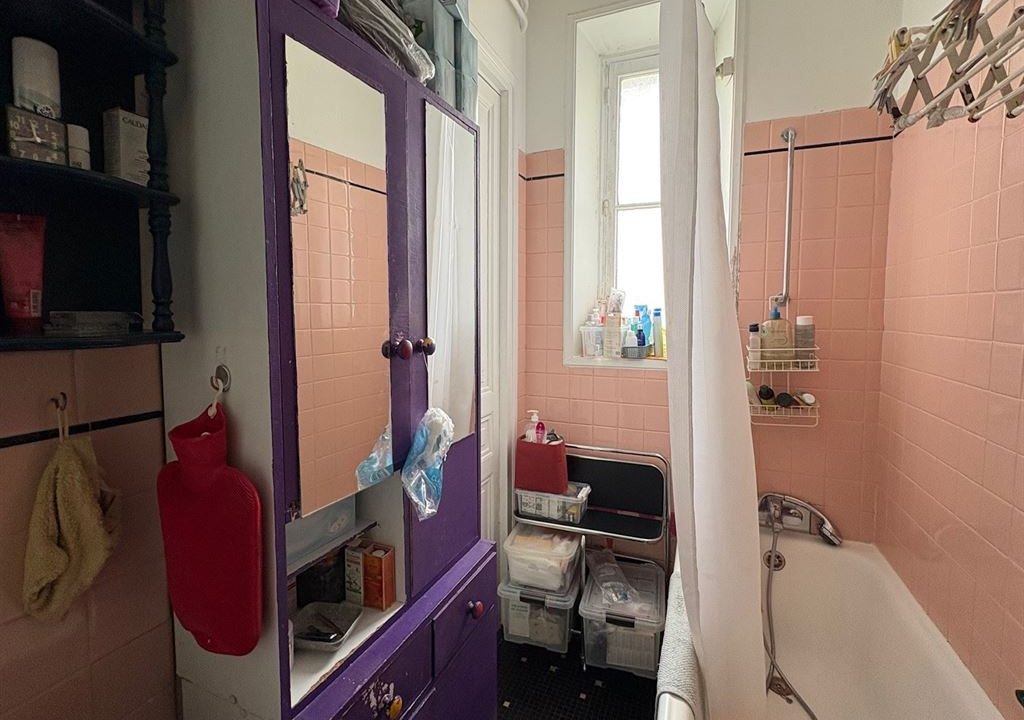 1024_ruv6aq6yUfzYx8FOzqq9foHWTgLjwUaswUTLXDStR1U